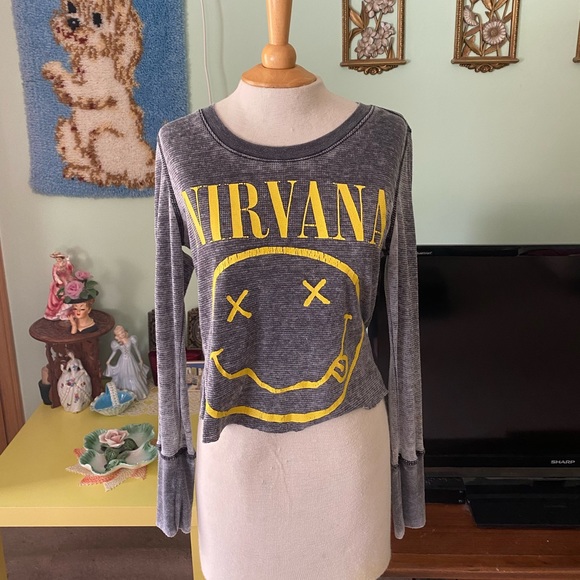 Nirvana Top - Picture 1 of 6
